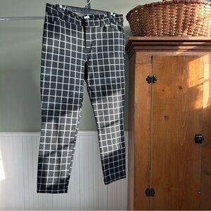 Gap Factory Black and White Grid Skinny Ankle Pants